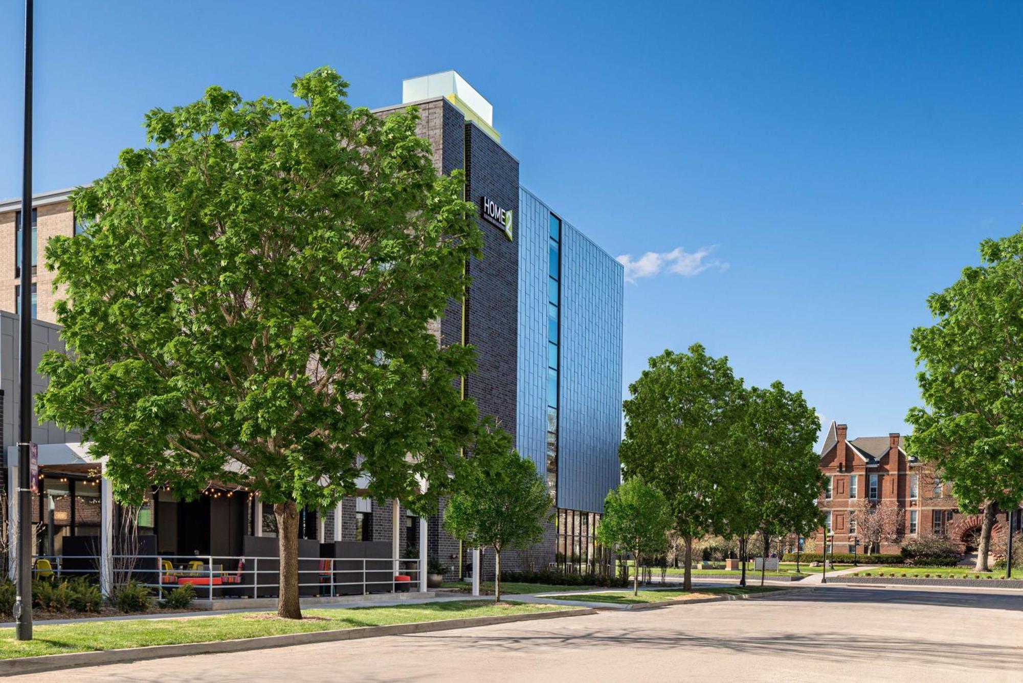 Home2 Suites By Hilton Des Moines At Drake University Kültér fotó